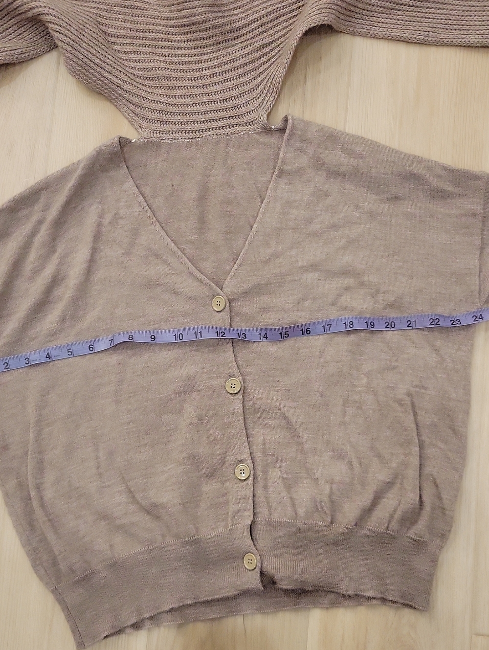 Maison Margiela MM6 Taupe Knit Cardigan with Attached Scarf sz M - Picture 9 of 16